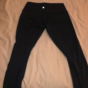 Black LULU leggings .